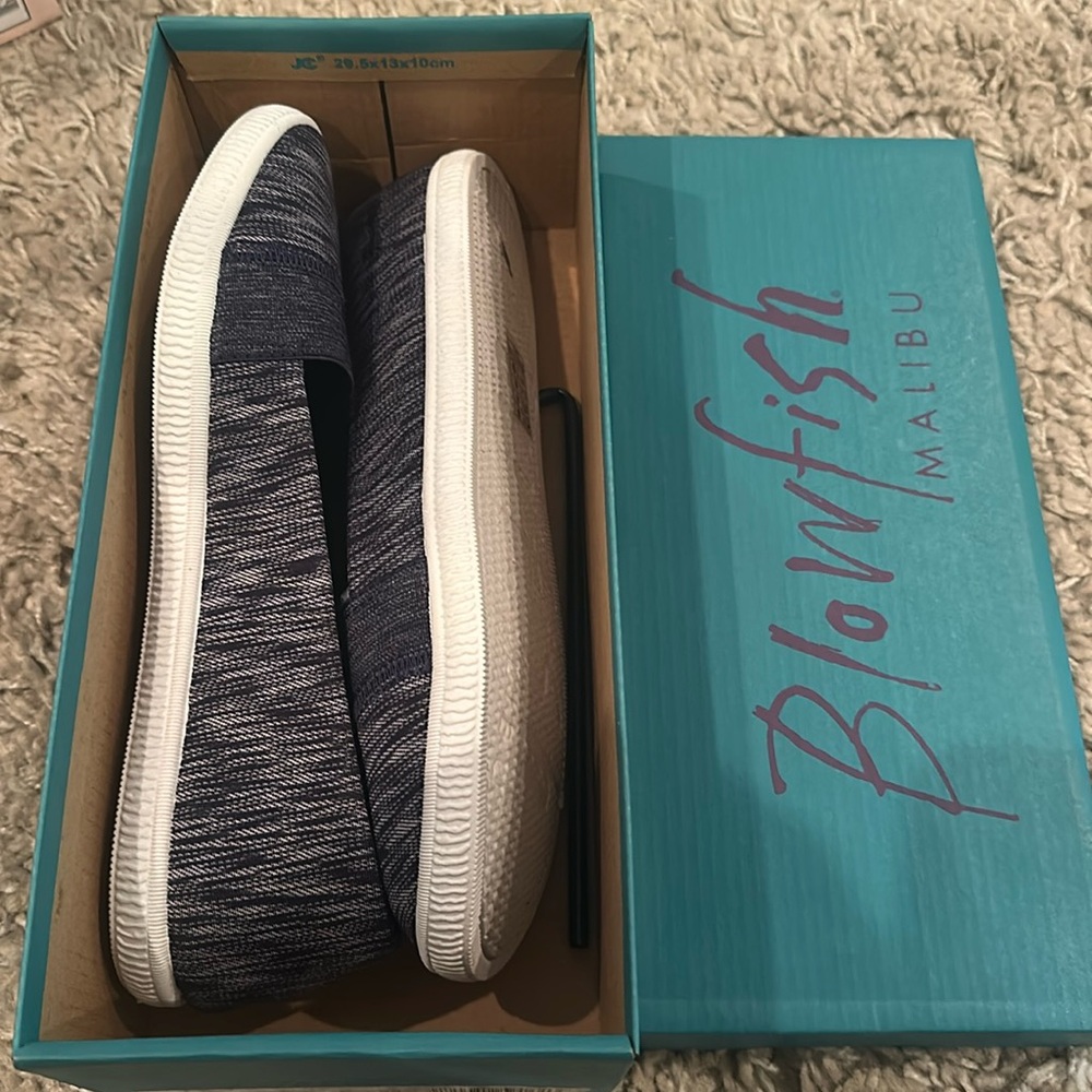 ✨NEW WITH BOX Blowfish Malibu | Navy Blue Jilly Horizon Lycra Slip On Shoe